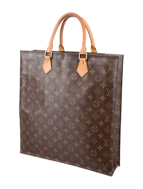 sac plat louis vuitton monogram|Louis Vuitton sac weekend.